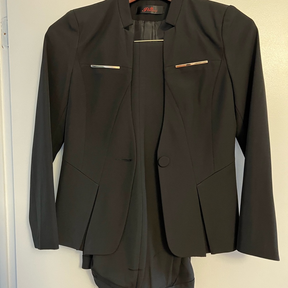 Set of 2.  Jacket and pants. Size S